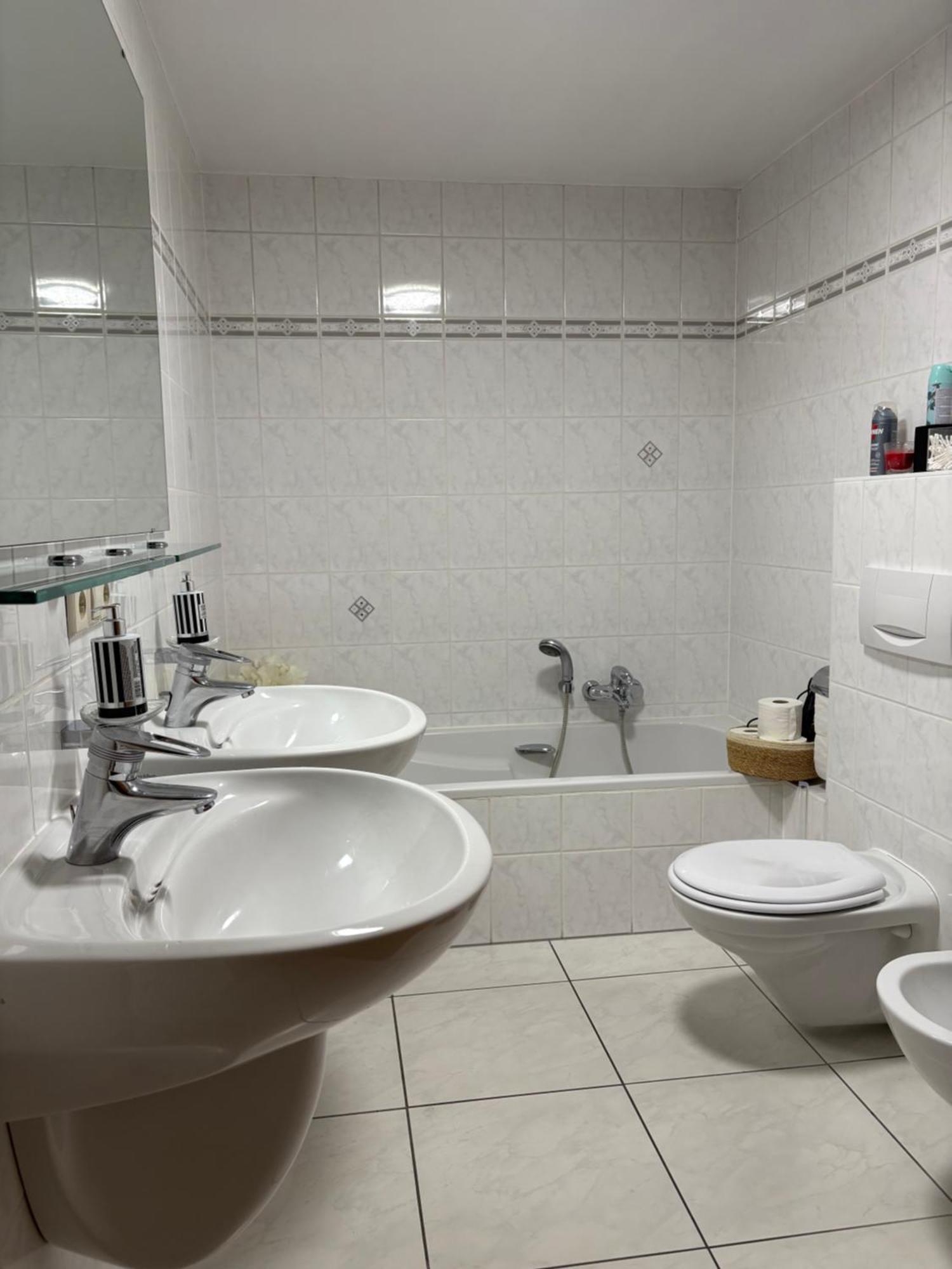 Luxury Penthouse Apartment With 3 Balconies -2 Bedrooms -Petrus View & Parking Luxemburgo Exterior foto